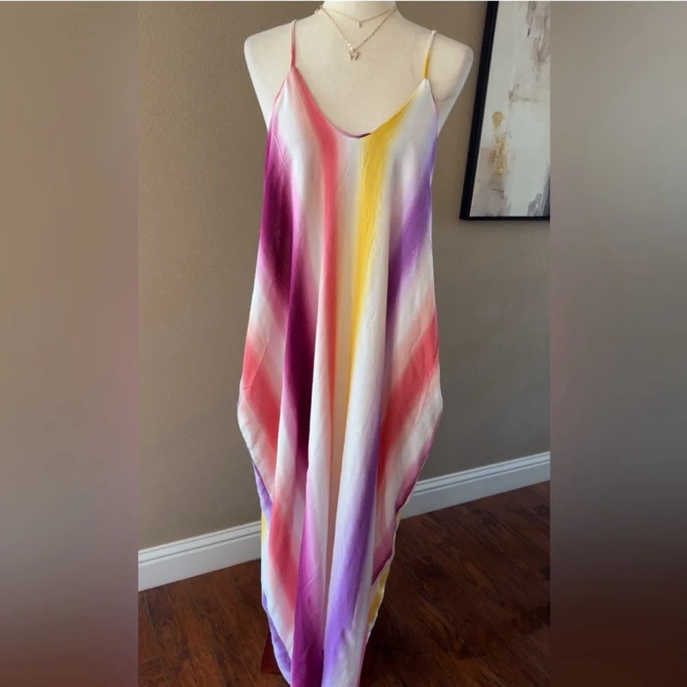 Rainbow color striped maxi dress with pockets - Picture 5 of 6